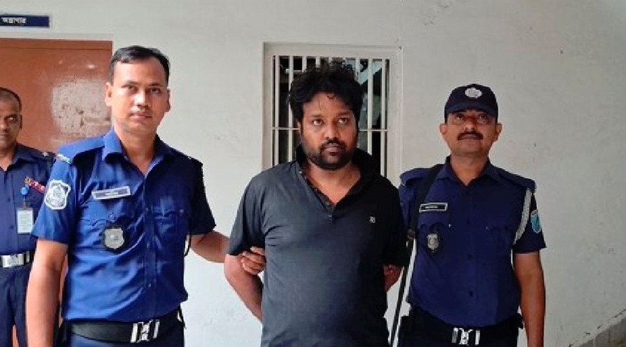 সাভারে গোয়েন্দা পুলিশ সদস্যকে পিটিয়ে হত্যা, গ্রেফতার ১