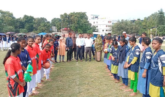 বিরলে গ্রীষ্মকালীন ক্রীড়া প্রতিযোগীতার চুড়ান্ত খেলা অনুষ্ঠিত
