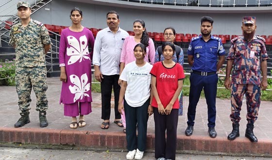 ভারতে দুই বছর কারাভোগ শেষে দেশে ফিরলেন ২ তরুণী