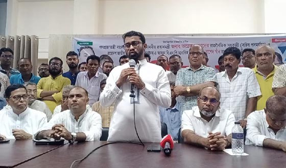 জামাতের উস্কানিতে নিষিদ্ধ ছাত্রলীগ দেশের বিভিন্ন স্থানে মিছিল করছে: রাশেদ খাঁন
