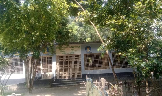 রহিমাপুর প্রাথমিক বিদ্যালয়ের এসএমসি গঠন নিয়ে বিতর্ক