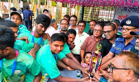 উলিপুরে কমিউনিটি পুলিশিং কাবাডি চ্যাম্পিয়নশিপ অনুষ্ঠিত