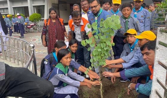 খানসামায় ওয়ার্ল্ড ভিশনের ‘গ্রিন অ্যান্ড ক্লিন’ প্রকল্পের কর্মসূচি