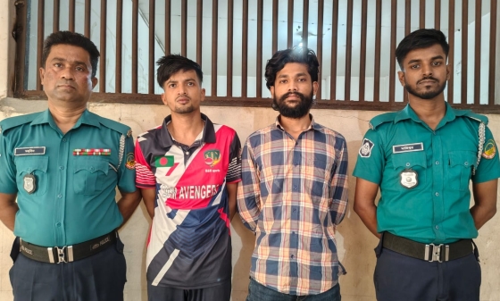 টঙ্গীতে চাঁদাবাজির অভিযোগে সহযোগীসহ ছাত্রদল নেতা গ্রেপ্তার