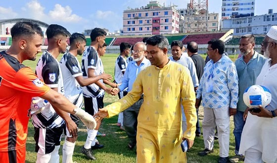 চাঁদপুরে জাতীয় ফুটবল লিগের পর্দা উঠলো