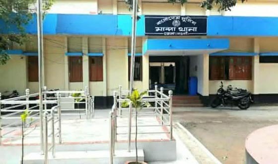 মেয়ের বাড়ি যাওয়ার পথে বাসের চাপায় বৃদ্ধের মৃত্যু