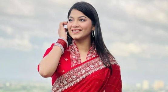 বিসিসিএফ অ্যাওয়ার্ড পেলেন পারসা ইভানা