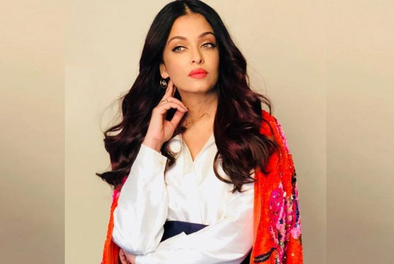 ঐশ্বরিয়ার জীবনে নতুন অধ্যায় শুরু