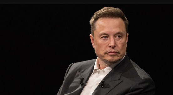 ওপেনএআইয়ের বিরুদ্ধে মামলা করলেন ইলন মাস্ক