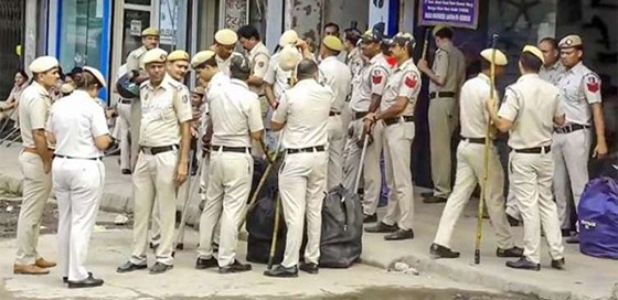 অবৈধ বাংলাদেশিদের ধরতে দিল্লিতে বিশেষ অভিযান