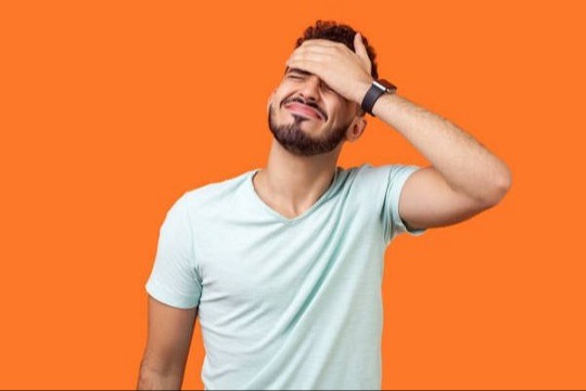 যেভাবে এড়িয়ে চলবেন বিব্রতকর পরিস্থিতি