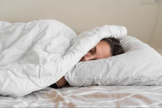 শীতে অলসতা কাটাতে যা করবেন