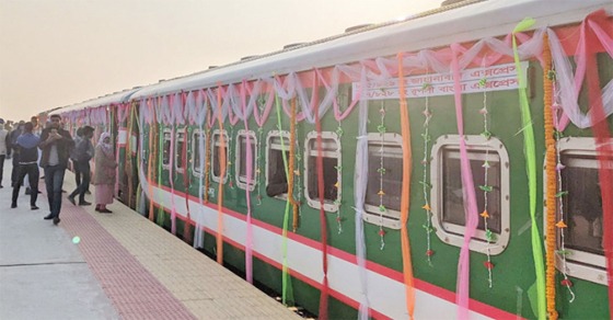 ঢাকা-খুলনা রুটে পদ্মা সেতু হয়ে নতুন ট্রেনের যাত্রা