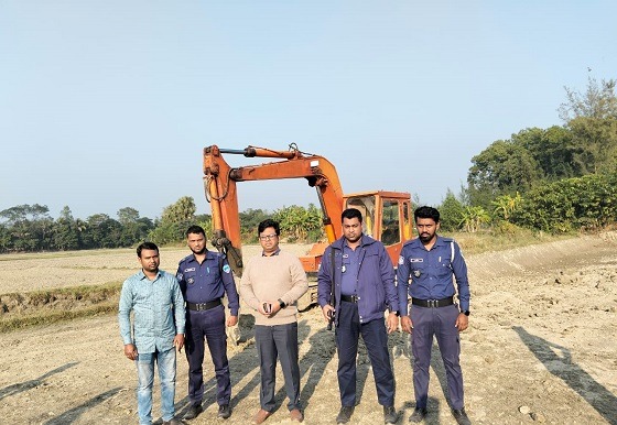 সেনবাগে ভ্রাম্যমান আদালতে অভিযানে জরিমানা