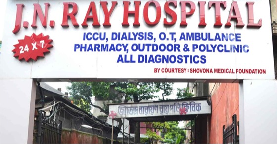 বাংলাদেশিদের চিকিৎসা করবে না কলকাতার হাসপাতাল!