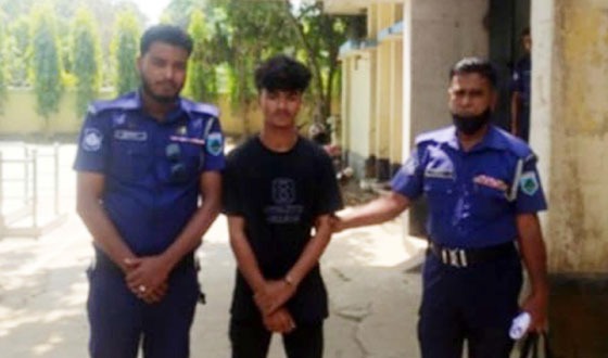 মান্দায় স্কুলছাত্রীকে ধর্ষণের অভিযোগে যুবক গ্রেপ্তার