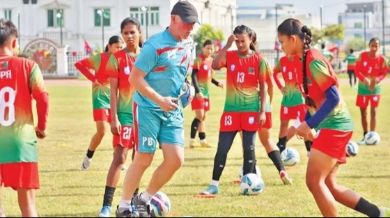 অনুশীলনে ফিরলেন বিদ্রোহী ফুটবলাররা