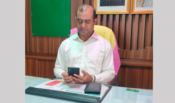 কালিহাতীর সহদেবপুর ইউনিয়নের চেয়ারম্যান ও আওয়ামী সভাপতিকে গণধোলাই