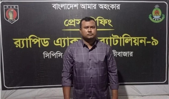 র‌্যাবের হাতে পুলিশ হত্যাচেষ্টা মামলার আসামি শিমুল আটক