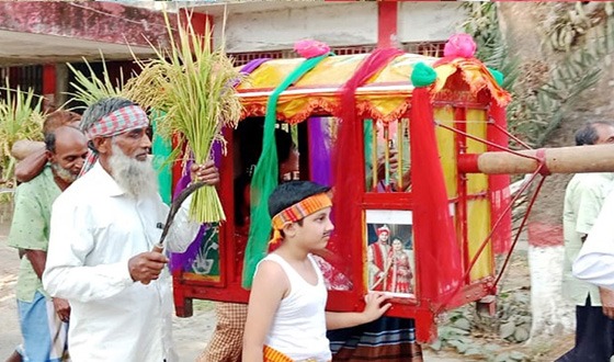 নববর্ষের শোভাযাত্রায় স্থান পেয়েছে হারিয়ে যাওয়া ঐতিহ্য