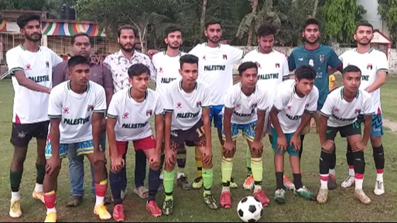 পাকুন্দিয়ায় ফুটবল টুর্ণামেন্টের ফাইনাল খেলা অনুষ্ঠিত