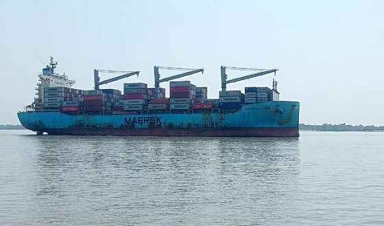 দেশের দুই সমুদ্রবন্দরে চালু হচ্ছে কনটেইনারবাহী জাহাজ চলাচল