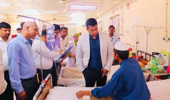 নারায়ণগঞ্জে হাসপাতাল পরিদর্শন করলেন জেলা প্রশাসক