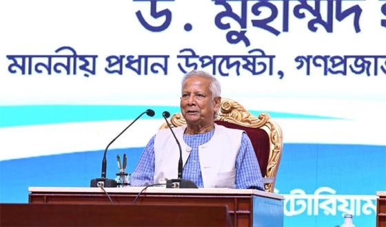 পুলিশ যেন দলীয় নয়, জনগণের বাহিনী হয়: প্রধান উপদেষ্টার আহ্বান