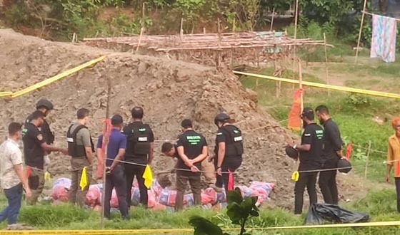 মর্টার শেল বিস্ফোরণে কেঁপে উঠলো গোটা গ্রাম অর্ধশত বাড়িঘর ক্ষতিগ্রস্থ