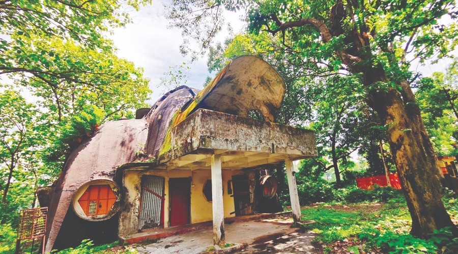১৩২ বছরের পুরনো হাতির বাংলো এখন জরাজীর্ণ