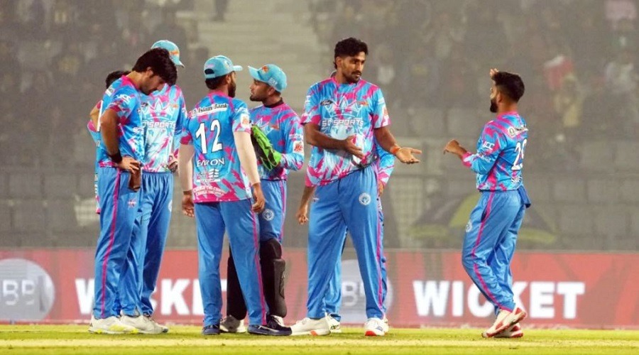 পারিশ্রমিক ইস্যু নিয়ে আবারও বিপাকে চিটাগং কিংস