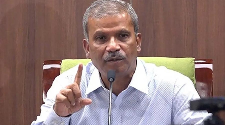 চিকিৎসকদের কাছে দুঃখ প্রকাশ করলেন আসিফ নজরুল