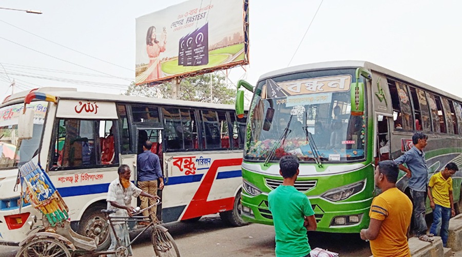 ঢাকা-নারায়ণগঞ্জ রুটে বাস ভাড়া বাড়ানোর সিদ্ধান্ত স্থগিত