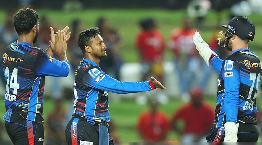 ব্যাটে ব্যর্থ, বল হাতে লড়েও দলকে জেতাতে পারলেন না সাকিব