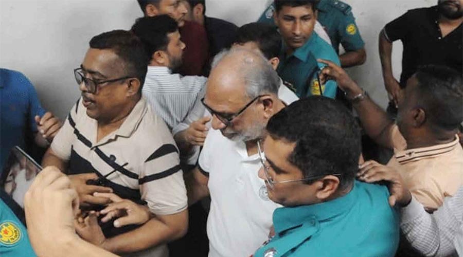 ডিবি কার্যালয়ে লতিফ সিদ্দিকী