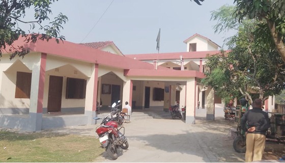 মান্দায় ঘুষের বিনিময়ে মাদকসেবীকে গ্রাম পুলিশে নিয়োগ