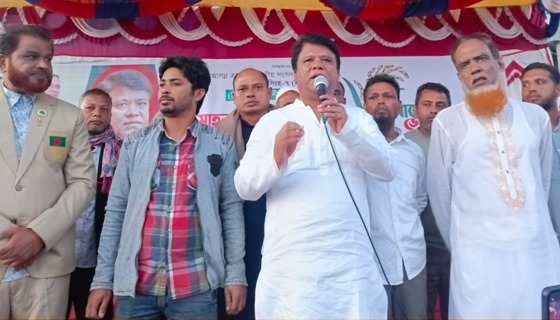 ধানের শীষ বিজয়ী করতে ত্রিশালে শাহজাহান কবীরের মতবিনিময় ও প্রচারণা