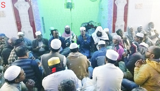 বাবুগঞ্জে বেগম খালেদা জিয়ার রোগমুক্তি কামনায় যুবদলের দোয়া মোনাজাত