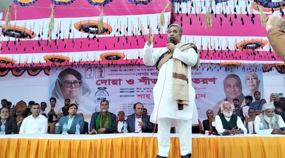 কাপাসিয়ায় বেগম খালেদা জিয়ার রোগমুক্তি কামনায় দোয়া ও শীতবস্ত্র বিতরণ