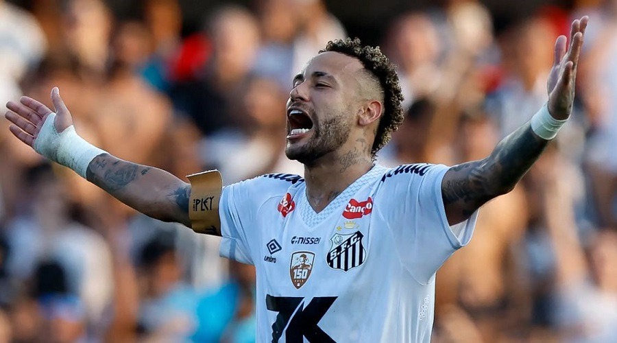 ইনজুরি নিয়েই সান্তোসকে বাঁচালেন নেইমার