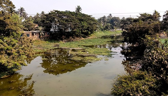 কালীগঞ্জের তিন নদী দখল দূষনে অস্তিত্ব সংকটে