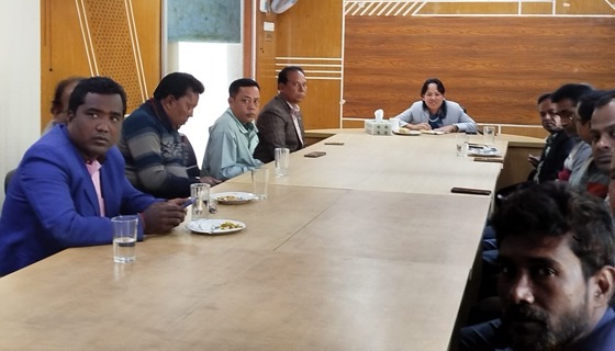 আটোয়ারীতে সাংবাদিকদের সঙ্গে নবাগত ইউএনও’র মতবিনিময়