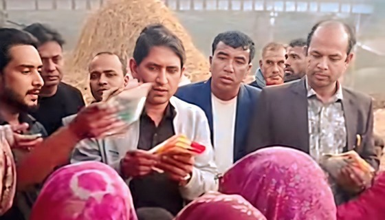 পাবনা-১ আসনে বিএনপির মনোনয়ন প্রত্যাশী নেতার ধানের শীষের প্রচারনা