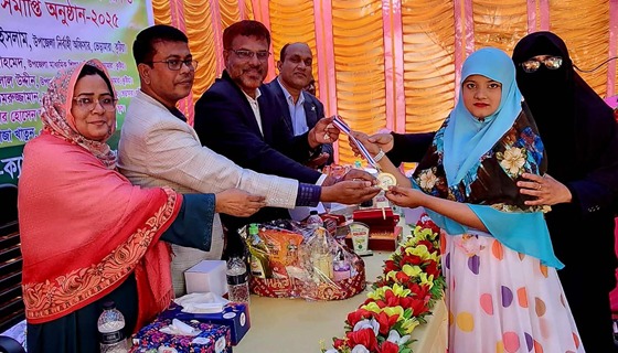 ভেড়ামারায় শিক্ষার্থীদের সংবর্ধনা ও ৫ম শ্রেণির শিক্ষার্থীদের বিদায় অনুষ্ঠান