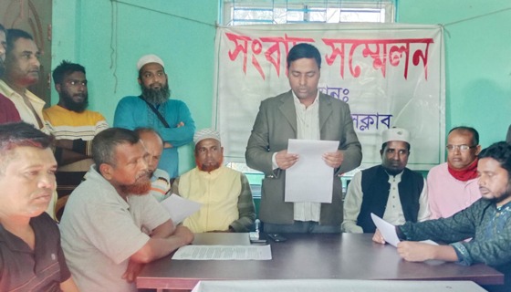 দাকোপে বাজার কমিটি জমি সংক্রান্ত বিরোধে পাল্টা সংবাদ সম্মেলন