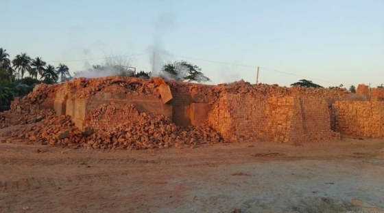 কাপাসিয়ায় অবৈধ ইটভাটায় পরিবেশ অধিদপ্তরের অভিযান, মালামাল জব্দ