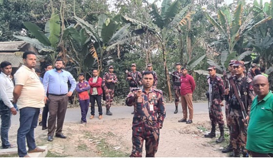 বুধহাটায় সারের দোকানে ১০ হাজার টাকা জরিমানা