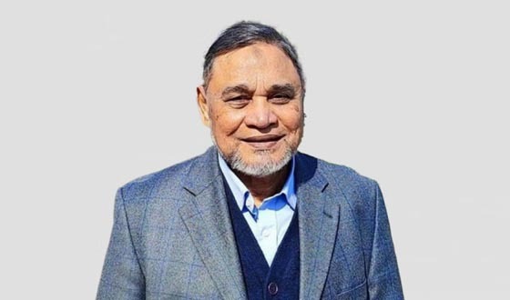 কোনো দলের পক্ষে-বিপক্ষে দাঁড়াতে চাই না: সিইসি