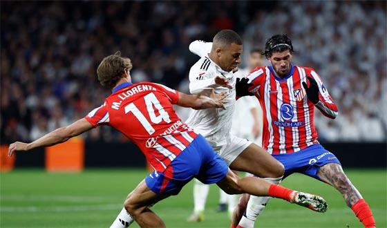 সান্তিয়াগো বের্নাবেউয়ে বিতর্কিত মাদ্রিদ ডার্বি