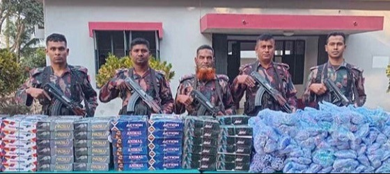 মহেশপুর সীমান্তে মদ,ফেনসিডিলসহ ১৯ জন আটক